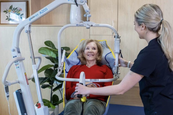 Emprise Aidacare - Patient Handling